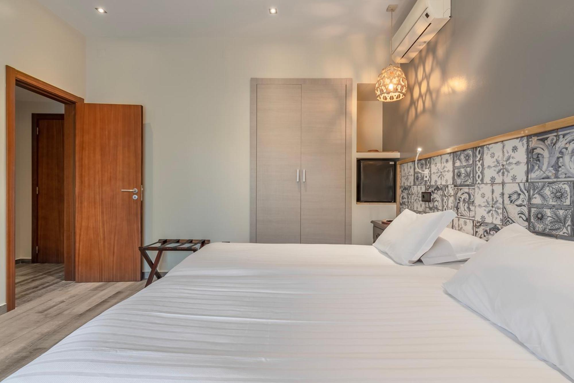 Villa Rosa (Adults Only) Lagos Exterior photo