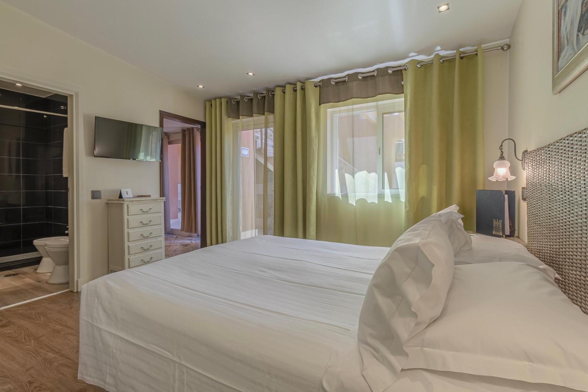 Villa Rosa (Adults Only) Lagos Exterior photo