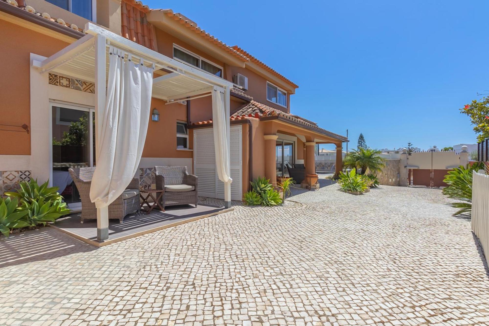 Villa Rosa (Adults Only) Lagos Exterior photo